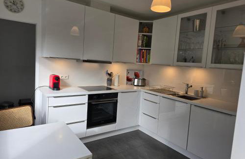 Exklusive Ferienwohnung Bad Salzschlirf - direkt am Waldrand - großer Garten kompett umzäunt - Hunde willkommen - 2 private Stellplätze - Foto 27