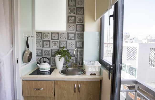 Jen & Friends House - Photo 8