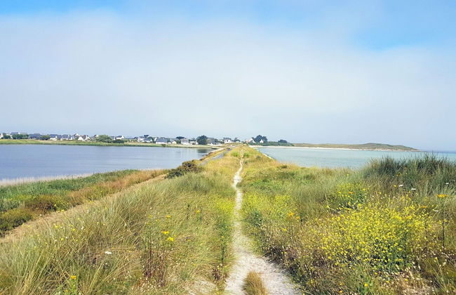 Beachfront Holiday Home in Guisseny - Foto 22