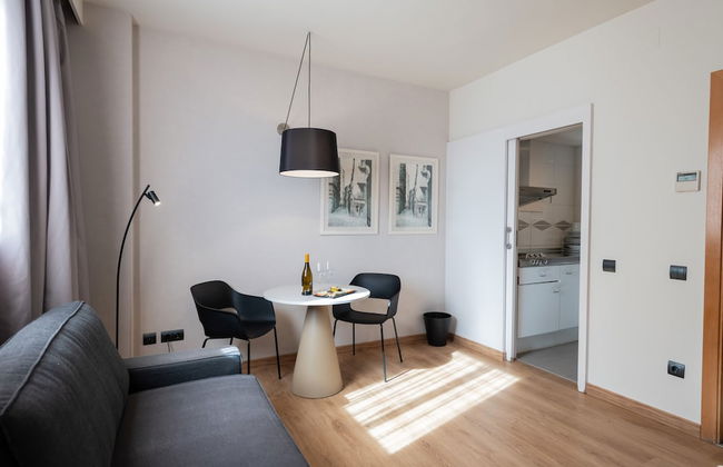 Aparthotel Atenea Barcelona - Foto 18