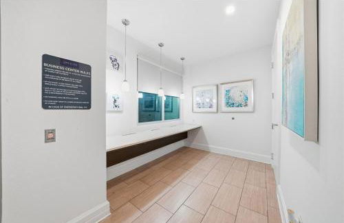 Stylish 2BR w Pool Pet-Friendly Unit #13 - Foto 47