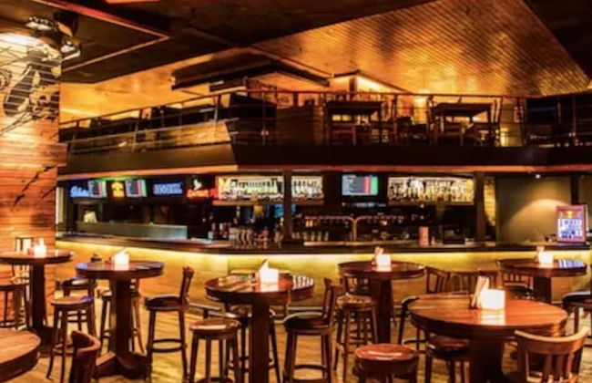 City Oasis w Bathtub n Balcony - Foto 31