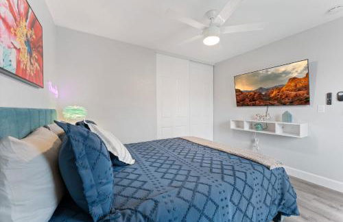 Searenity Suite- Peekaboo Ocean view 1 min walk to Beach - Photo 22