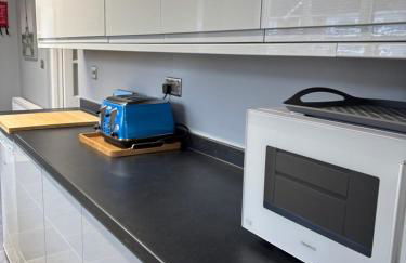 4 bedroom suit Contractors or Families Newport TF10 - Foto 5