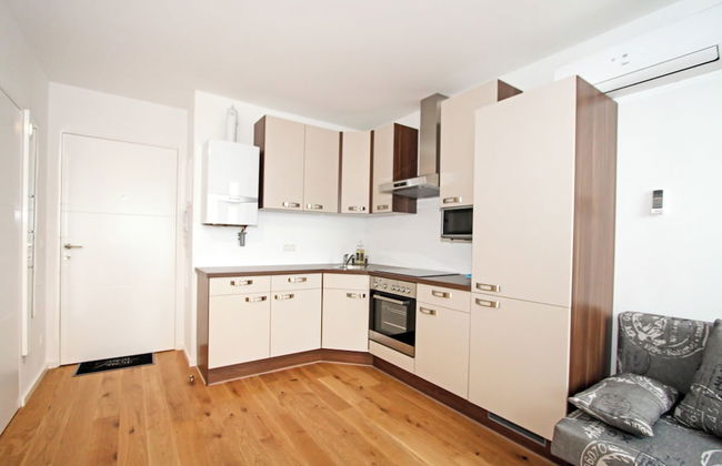 Christiano Apartments - Photo 47