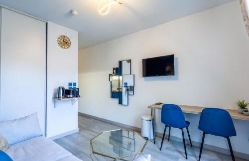 "Lumières",centre-ville, fonctionnel, cosy, au calme, avec espace de travail, faculté Lyon 3 - Photo 8