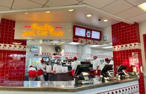 Walkable to SoFi, Intuit Dome, Kia Forum World Cup - Foto 75