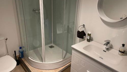 F2 Centre Historique Saint Colomban - Foto 5