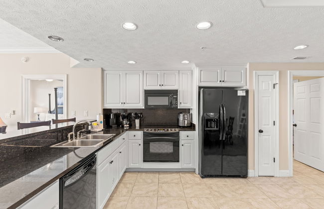 Treasure Island Unit 2011: Sunset Sands, 2 Bed/2 Bath Retreat Sleeps 8! - Photo 10