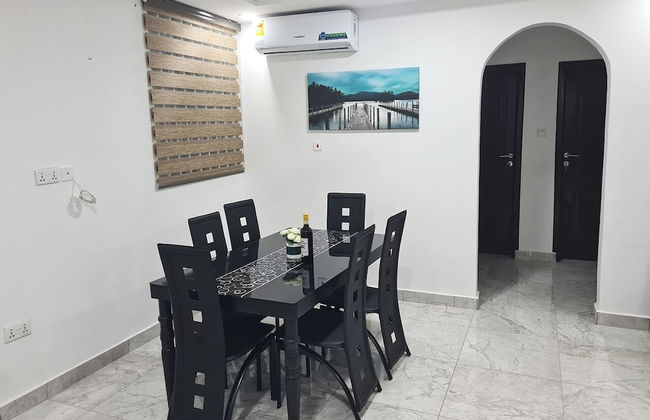 Beautiful Quiet & Cozy Close to Highway - Foto 15