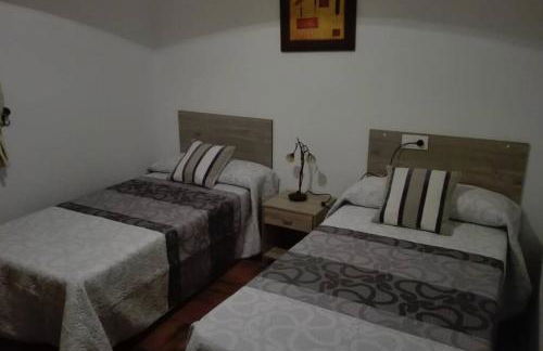 VIVIENDA VACACIONAL EL MOLINO ARGAMASILLA DE ALBA - Photo 32