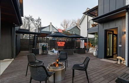 New 6 BR, 4.5B, Pool, Hot Tub, Cold Plunges, Outdoor Sauna, Bar, 9 TVs - Foto 10