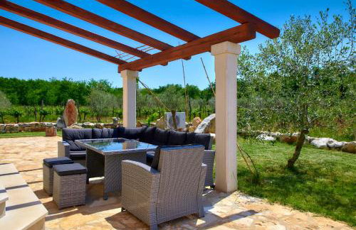 Relax house surrounded by olives and vineyard - Photo 19