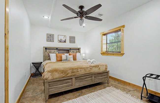 Oakridge Ranch: Pool + Hot-tub, Pickleball Court, Whiskey & Wine Room - Foto 22
