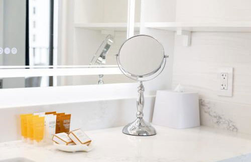 Diamond Head and Ocean views with King Bed and Parking - Foto 74