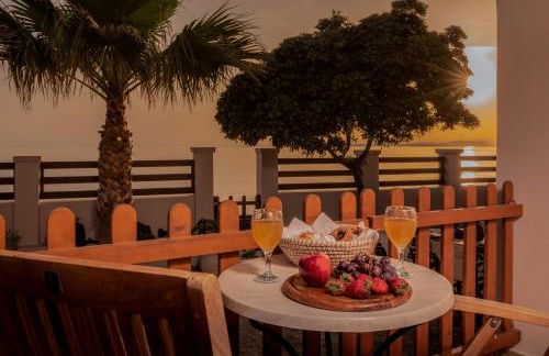 Villa Elizabeth - Seafront Classic Villa! - Foto 23