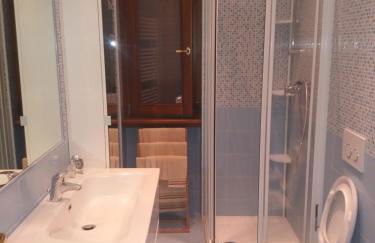 Casa Intignano - appartamento con terrazzo vista lago - Foto 52