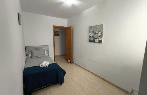 AR Home - Apartamento de 3 dormitorios con ascensor en Las Huesas, Telde - Foto 5
