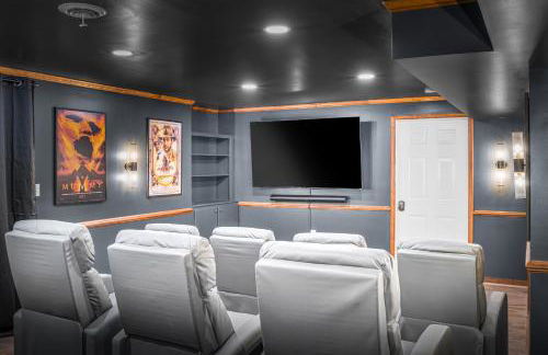 Amazing House - Movie & Game Room, Hot Tub, Fire Pit & Golf Course - Foto 51