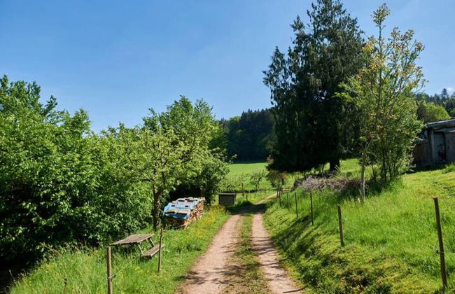 Comfortable Holiday Home in a Beautiful Location - Photo 42