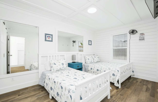 Sunset Escapes B - Photo 6