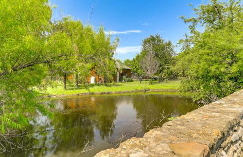 1 Mi to Lake Pet-Friendly Cabin in Strawn - Foto 24