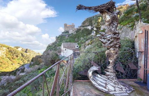 1 Bedroom Lovely Home In Roccalumera - Foto 1