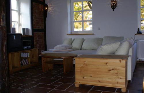 Süßes Fachwerkhaus mit großem Garten - Photo 7