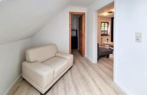 2 Bedroom Awesome Apartment In Kremmen - Foto 6