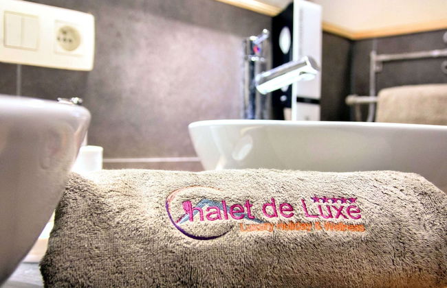 Luxurious Villa with Sauna, Hot Tub, Recreation Room, Large Enclosed Garden - Foto 25