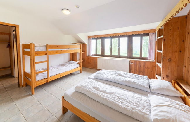 Villa in Ardennes With Sauna and Jacuzzi - Photo 9