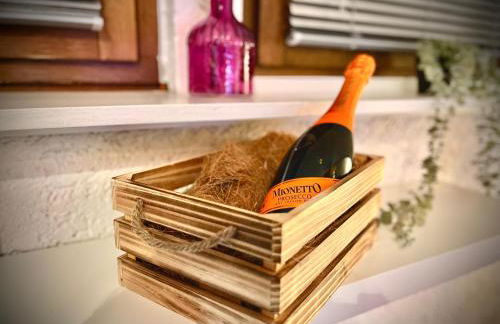 Stay by Home Deluxe Apartment WiFi-PS4-TV-Loft-Bath-Kitchen - Foto 32