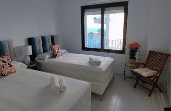 Marbella Suite - Photo 18