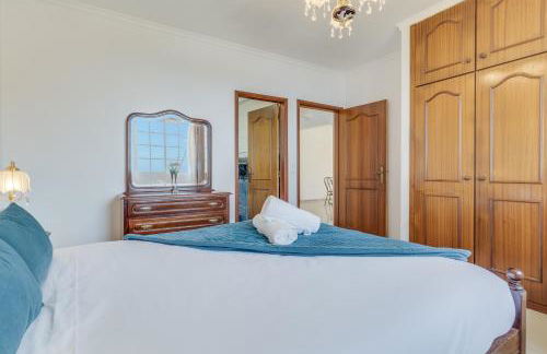 Familia Teixeira House by Atlantic Holiday - Photo 22