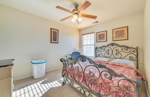 6 Mi to Charlotte Motor Speedway Home with Fire Pit - Foto 24