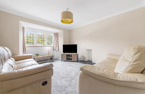 Modern Serenity in Langley Vale - Photo 7