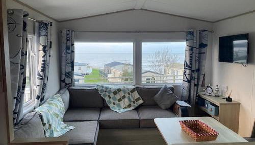 Cabin - Sleeps 4 - Pets Ok - Balcony - Parking - Foto 3