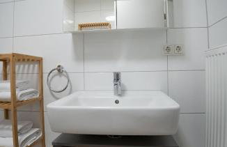 High-quality renovated apt (TLA/Tlf/TDY-RAB) - Foto 33