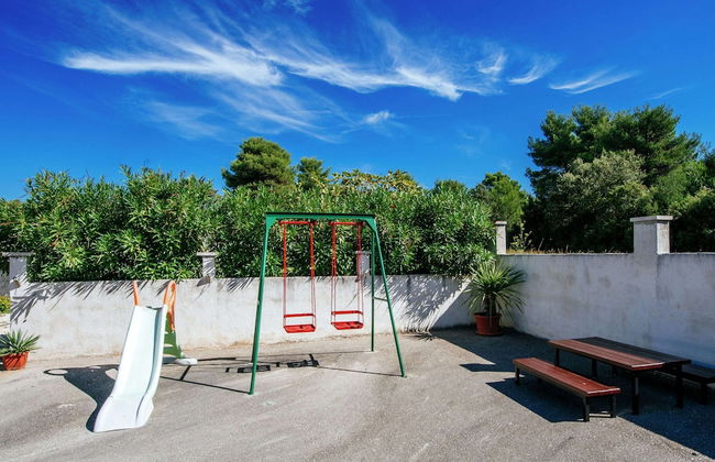 Spacious First Floor Accomodation With 2 Apartments, Near the Beach - Foto 25