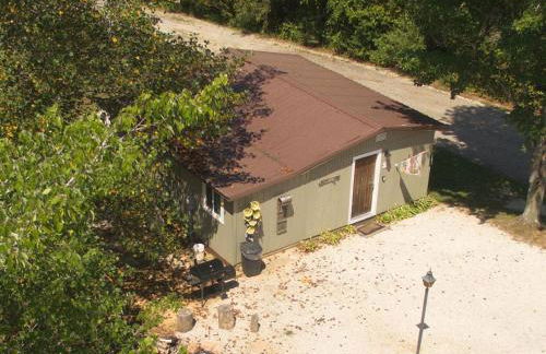 serenity cabins forest view - Photo 5