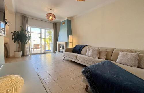 V4 moderno com Piscina - Burgau - Foto 22