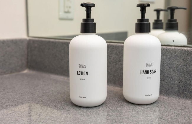 Stylish and new 1 BR Loft Apartment Right Downtown - Foto 12