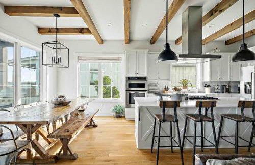 Scenic Lake Travis Farmhouse - Pickleball - BBQ - Foto 3