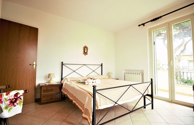 Holidaycasa Villa Iolanda - Piu Spazio piu Privacy - Photo 9