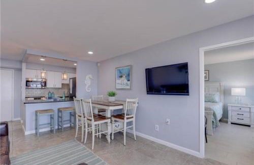 Coastal Beach Condo-Amazing View & Indoor Pool 13th Floor - Foto 4