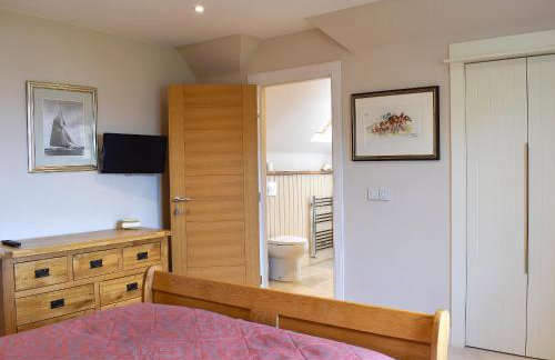 Petronella - Photo 9