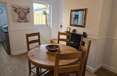 Free Parking, Outdoor Decking - Flanders Cottage - Foto 14