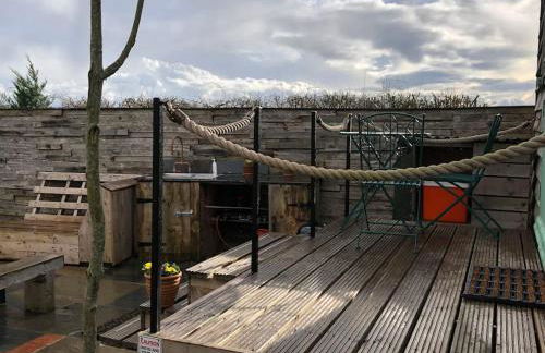 Private Shepherds hut with Castle view - Foto 46