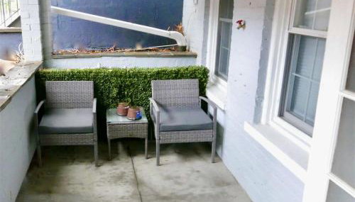 Federalist Style Rowhouse sleeps 4 with parking - Foto 2