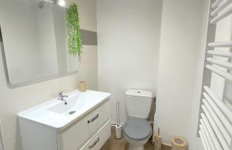 Charmant T3 en Provence, lumineux et tout confort - Foto 9